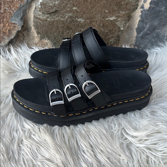 Dr. Martens Buckled Blaire Leather Slide Sandals in Black Size 9 - Picture 6 of 10